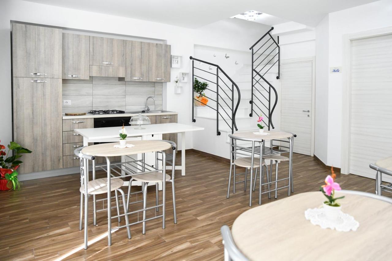Athena Bed & Breakfast Шила Екстериор снимка