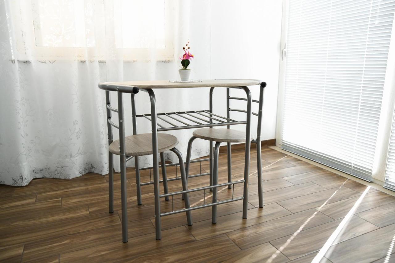 Athena Bed & Breakfast Шила Екстериор снимка
