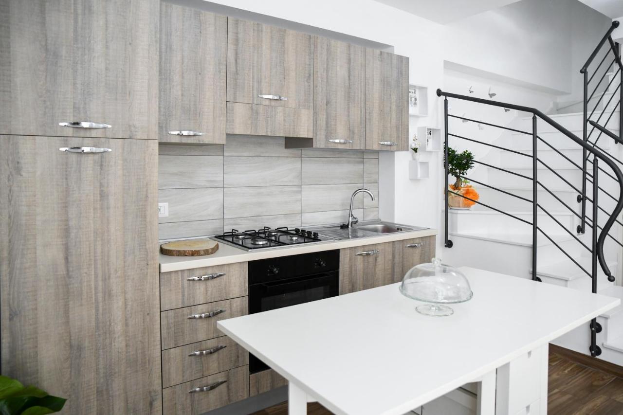 Athena Bed & Breakfast Шила Екстериор снимка